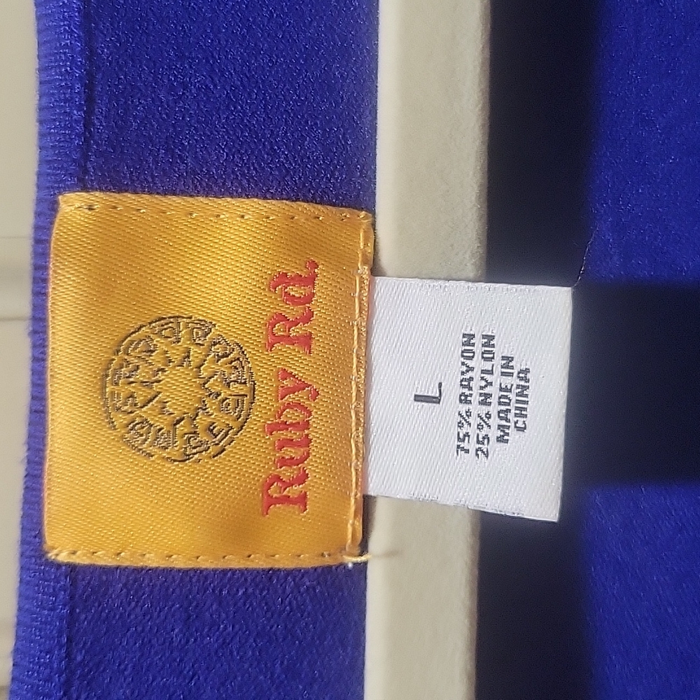 Ruby Rd. royal blue top - Picture 4 of 4